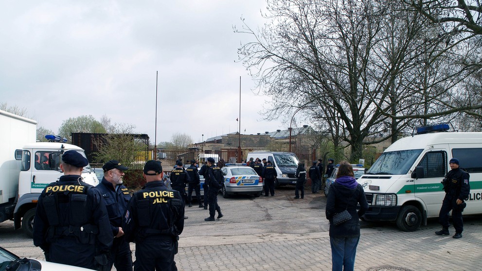 technopárty na Zličíně rozehnala policie - 9