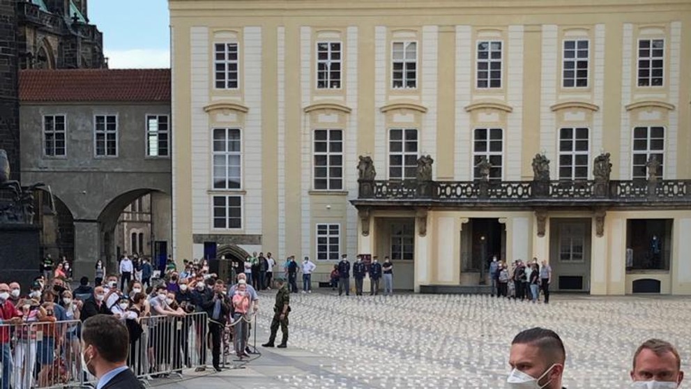 Pietní akce na Pražském hradě - 1
