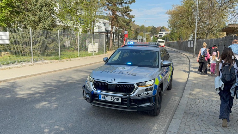 Složky zasahující v Zoo Praha