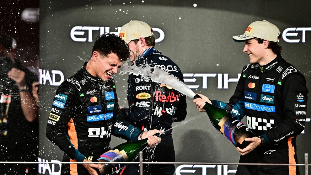 Lando Norris slaví titul mistra světa F1