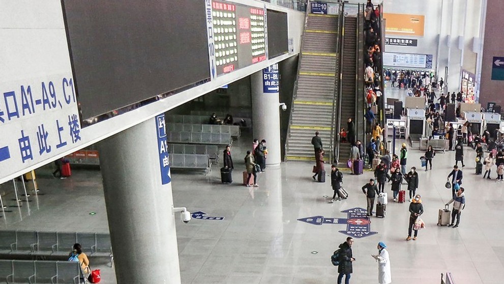 Čínské město Wu-chan se uzavřelo kvůli koronaviru - 2