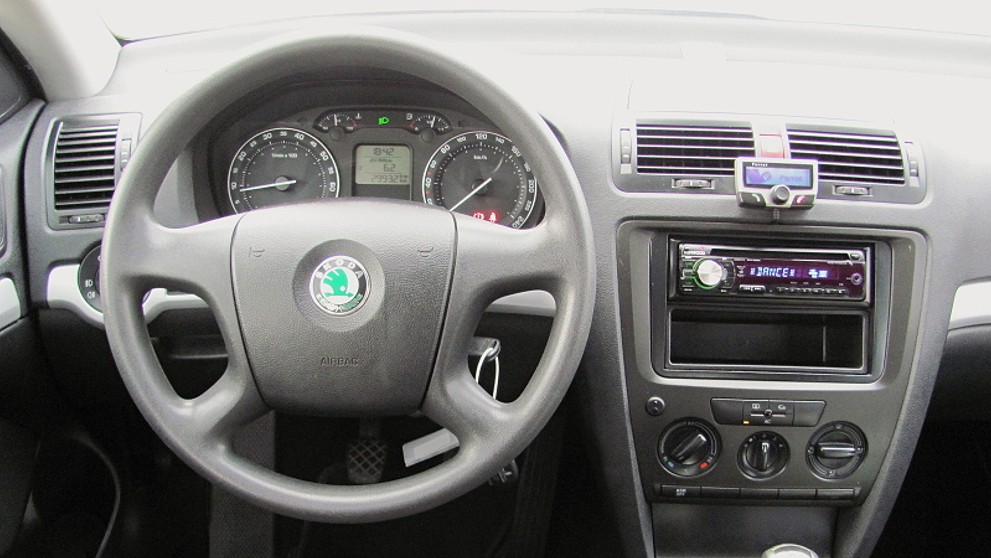 Škoda Octavia II - 3