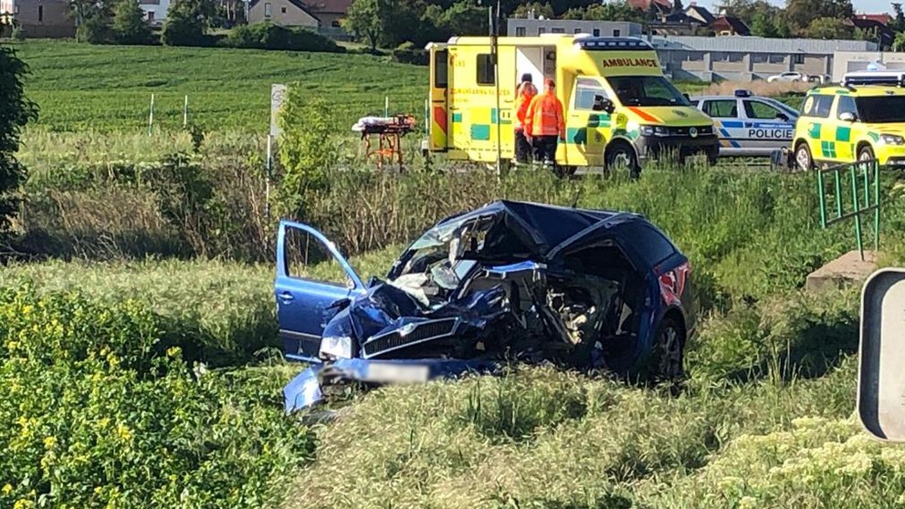 Vážná dopravní nehoda u obce Líbeznice - 1