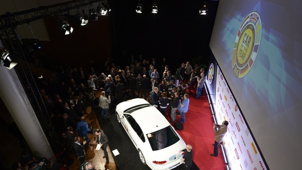 Auto roku Volkswagen Passat - 1