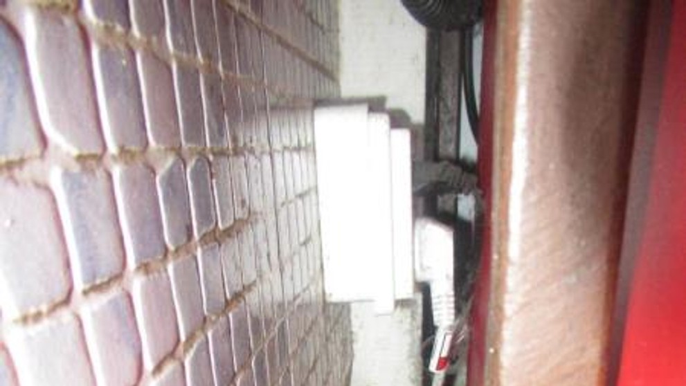 Uzavřená provozovna Domyno Burger Bar (2)