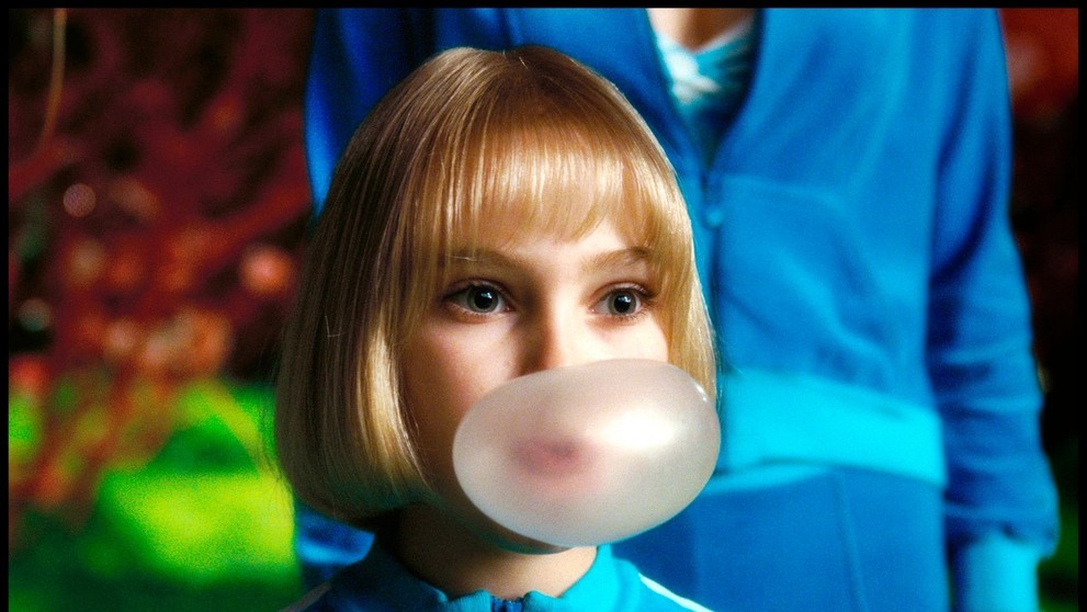 Jak se změnila Violet z filmu Karlík a továrny na čokoládu - 1
