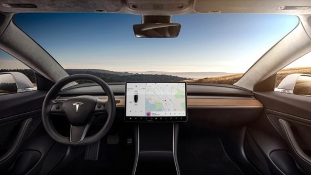 Tesla Model 3 - 15