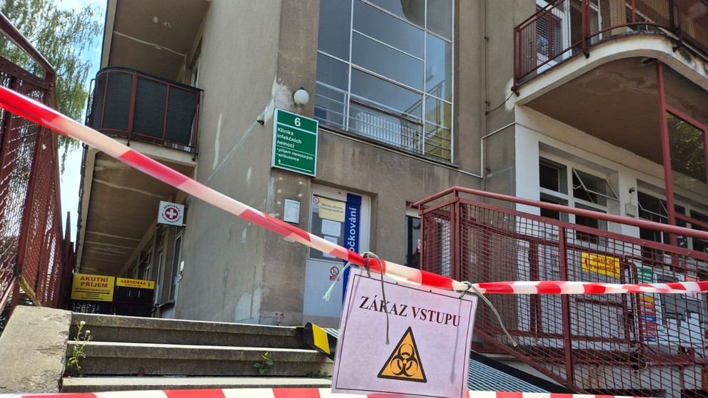 Převoz pacientky na Bulovku