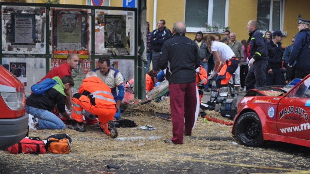Nehoda závodního vozu na Slovensku - 2