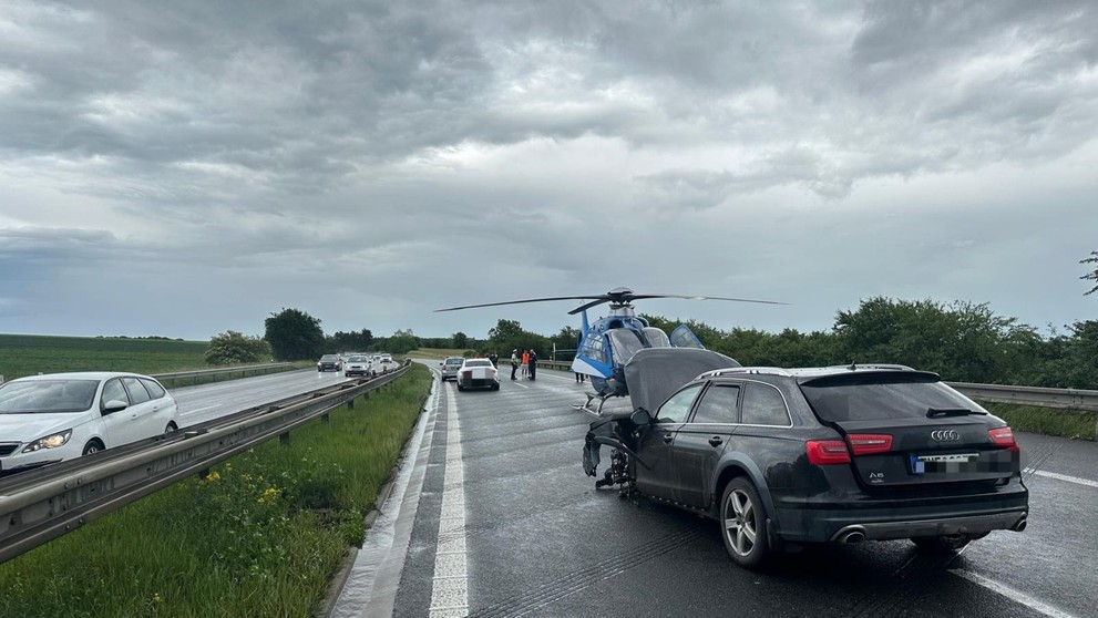 Dopravní nehoda na dálnici D10 (4)