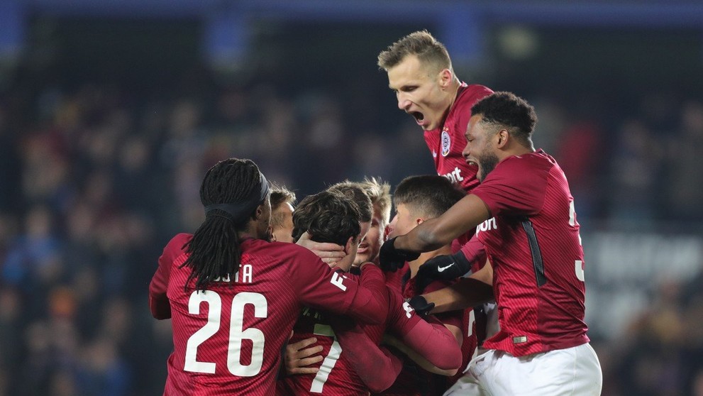 Fotbalisté Sparty slaví
