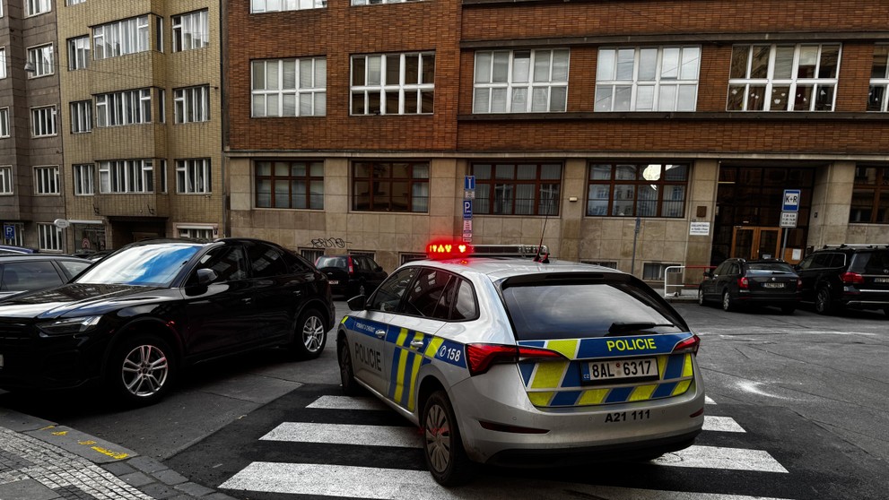 Smrt mladé cizinky v centru Prahy (4)