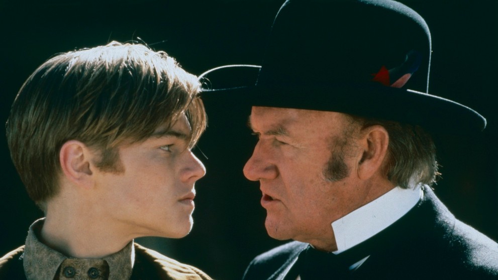 Gene Hackman a Leonardo DiCaprio ve filmu Rychlejší než smrt, 1995