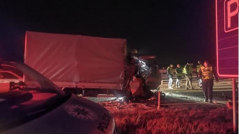 Smrtelná nehoda uzavřela dálnici D5 - 6