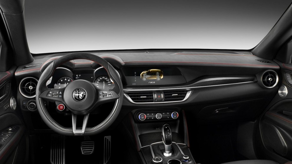 Alfa Romeo Stelvio QV