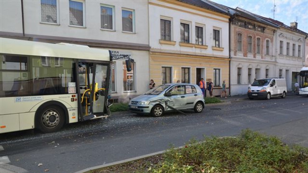 Dopravní nehoda v Chomutově - 2