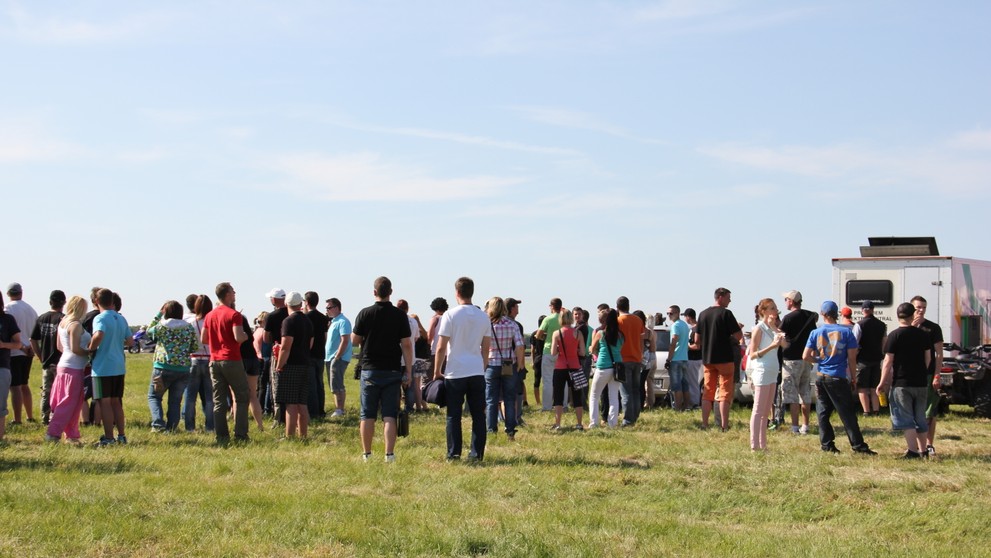 Nehoda na tuningovém srazu v Panenském Týnci 2 - 8