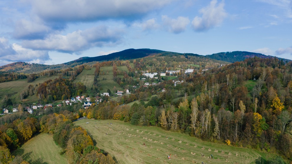 Výsadba veřejného sadu v Jeseníku - 3