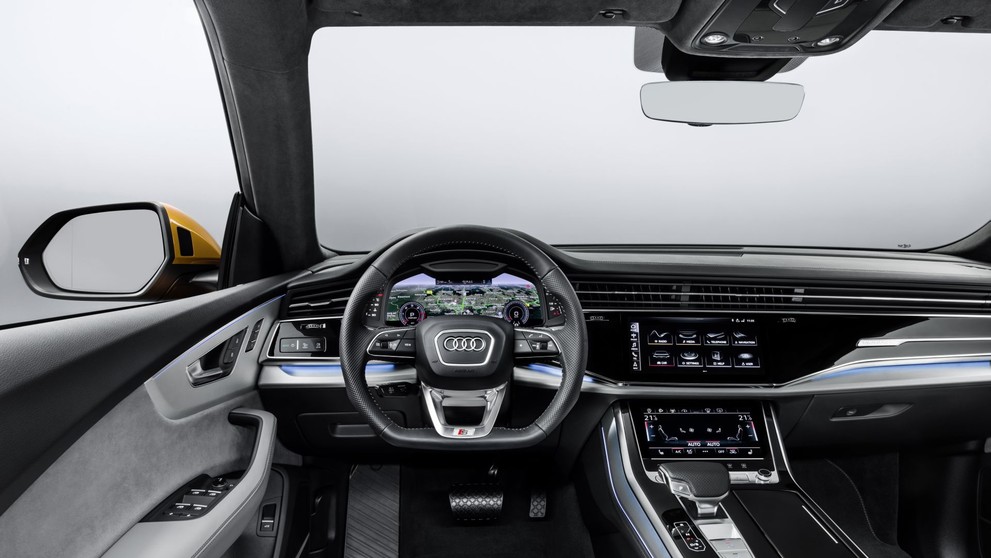 Audi Q8