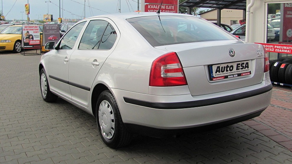 Škoda Octavia II - 1