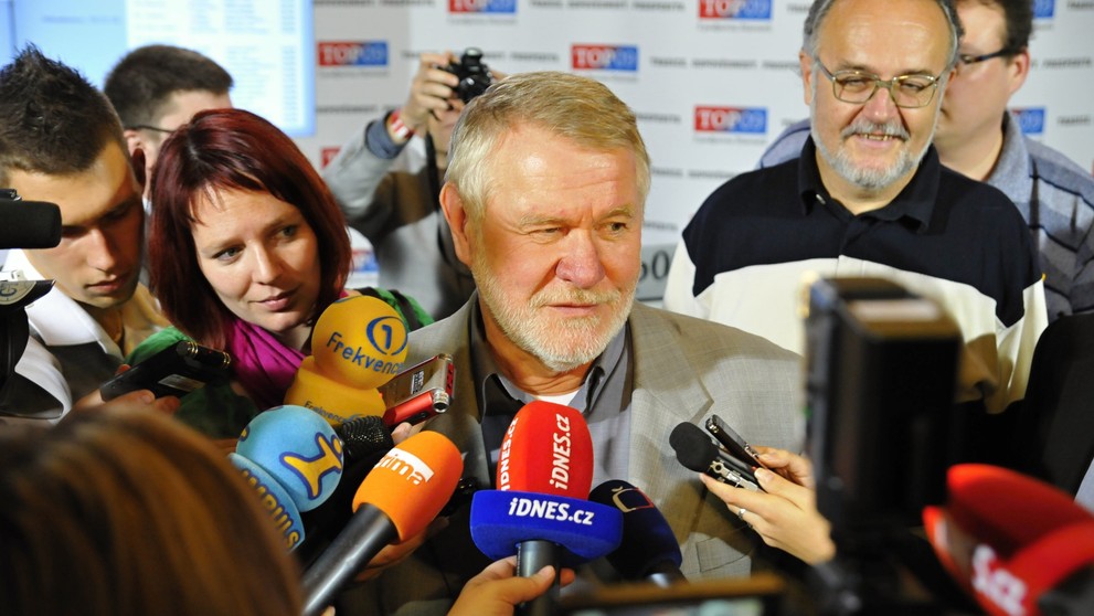 Jaromír Štětina (TOP 09)