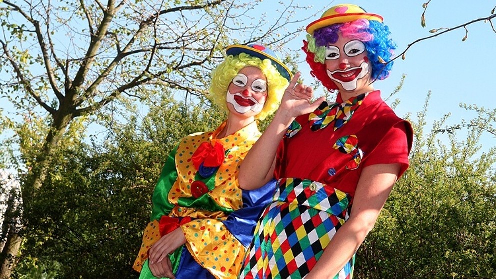 Novohraní 2007: v pražské Zoo děti bavili veselí klauni