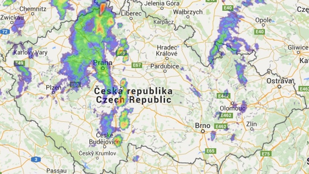 Meteoradar ve 13:30 hodin