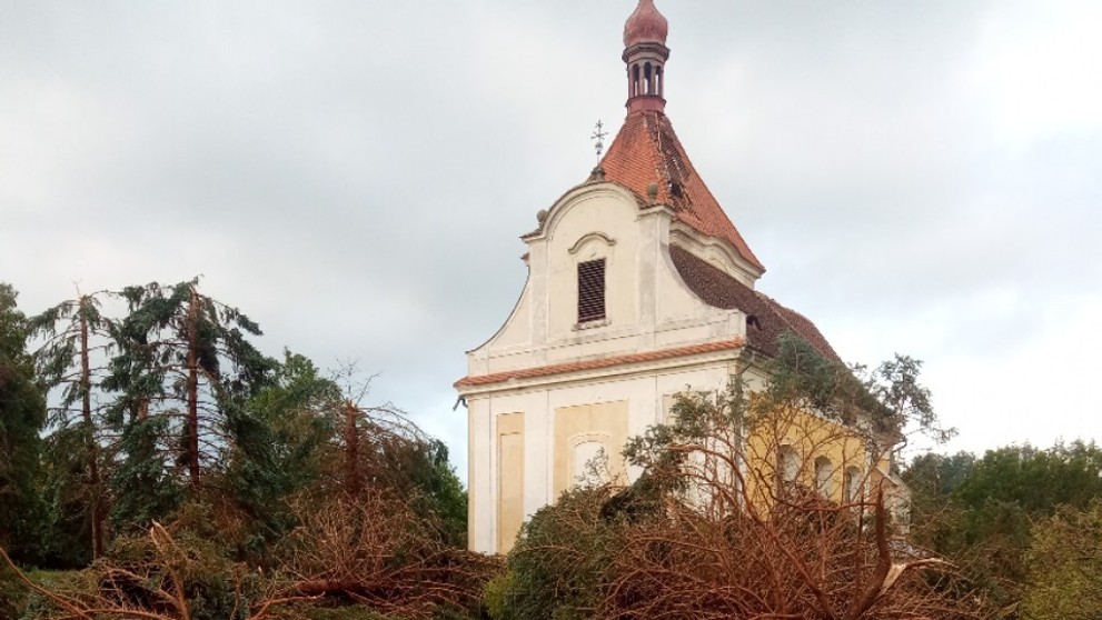 Bouře na jihu Podbořanska - 1