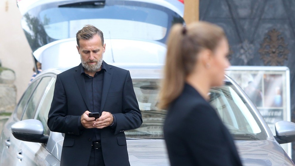 Karel Poborský na pohřbu Rudolfa Bati