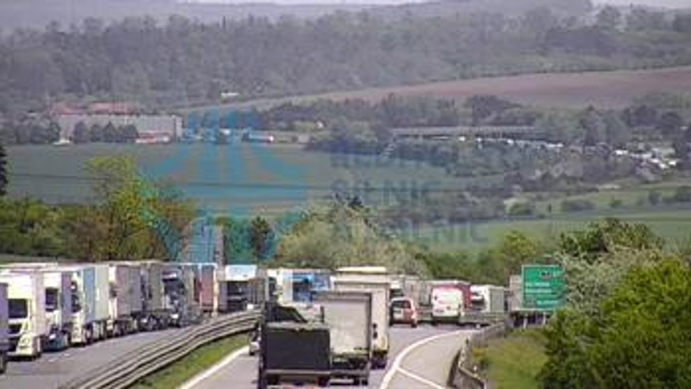 Dopravní nehoda na D1  (3)
