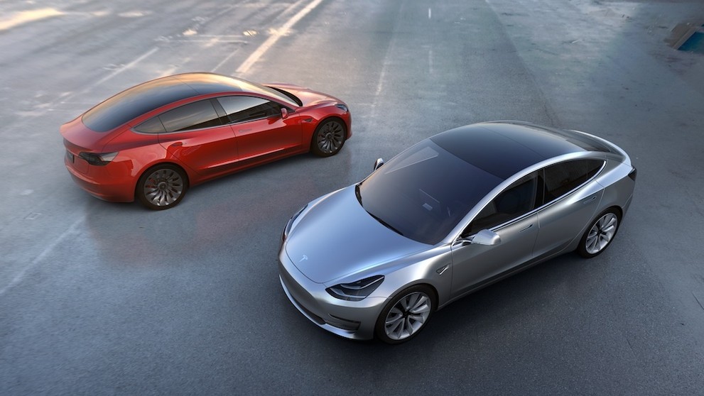 Tesla Model 3 - 12