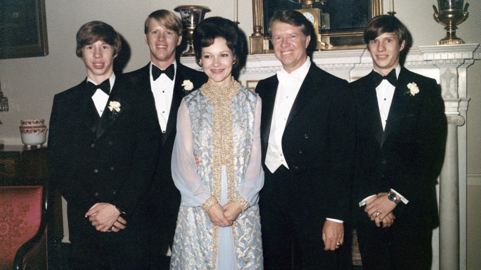 Jimmy a Rosalynn Carterovi se syny, 1971