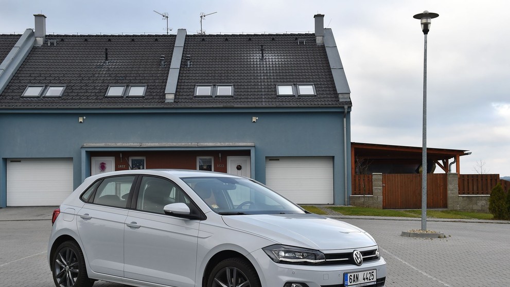 Volkswagen Polo - 11