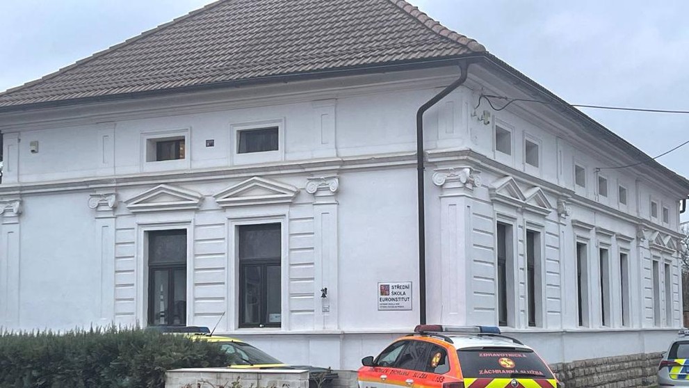Střelba na škole