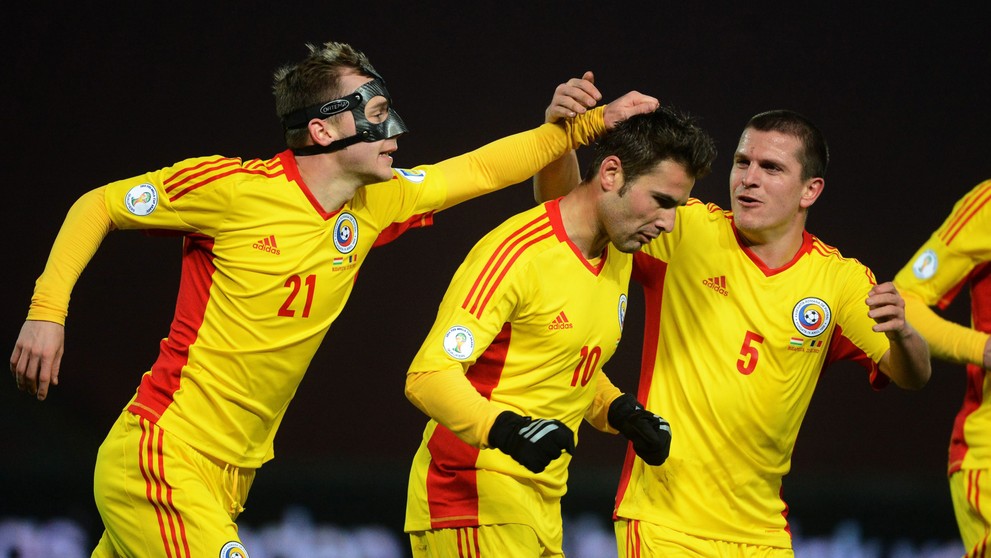 Adrian Mutu v dresu Rumunska