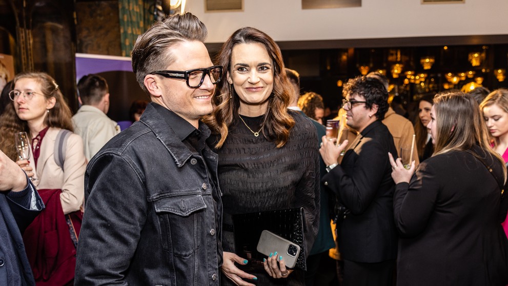 Premiéra druhé řady minisérie Iveta: Ondřej Gregor Brzobohatý a Daniela Písařovicová