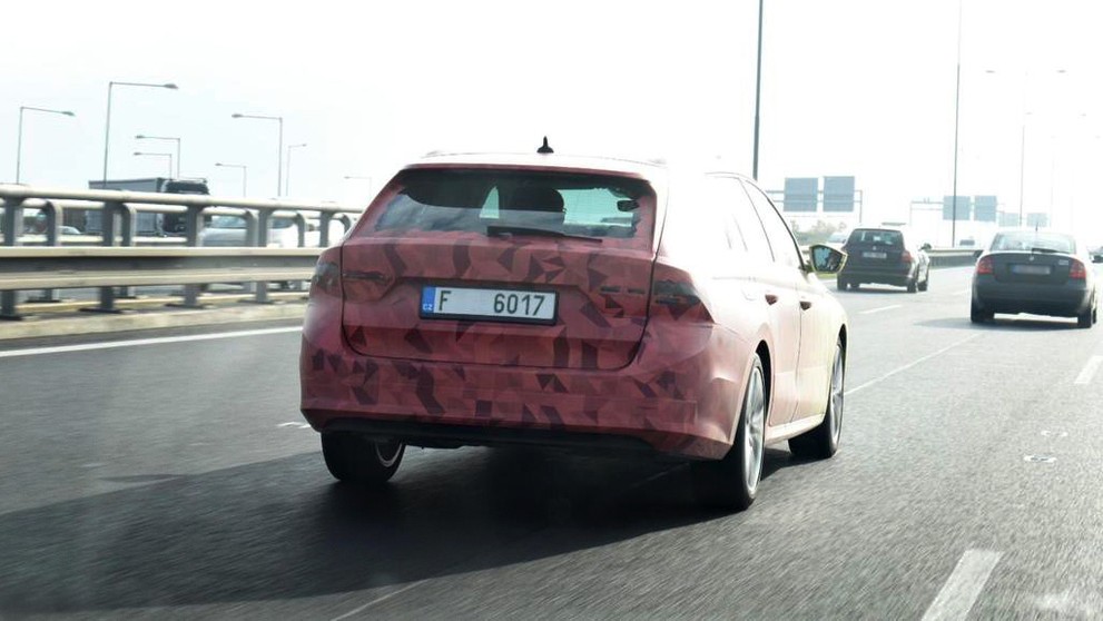 Škoda Octavia - 3