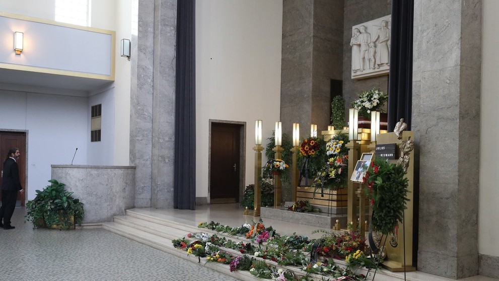 Poslední rozloučení s hercem Juliem Neumannem