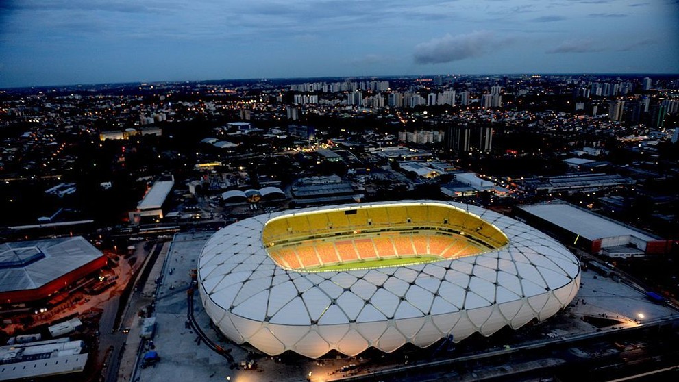 Arena da Amazonia, Manaus, kapacita 42 374, diváků, domovský stánek klubu Nacional Manaus