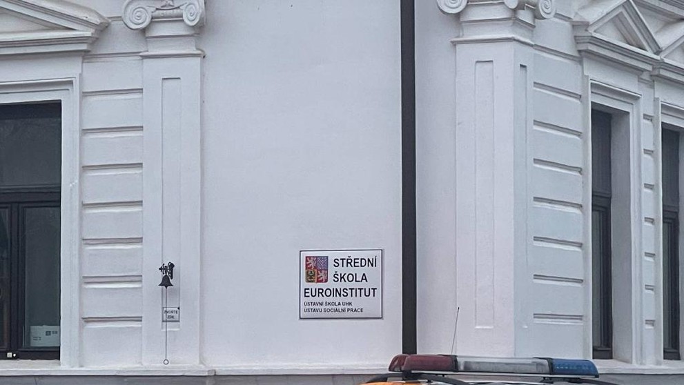 Střelba na škole