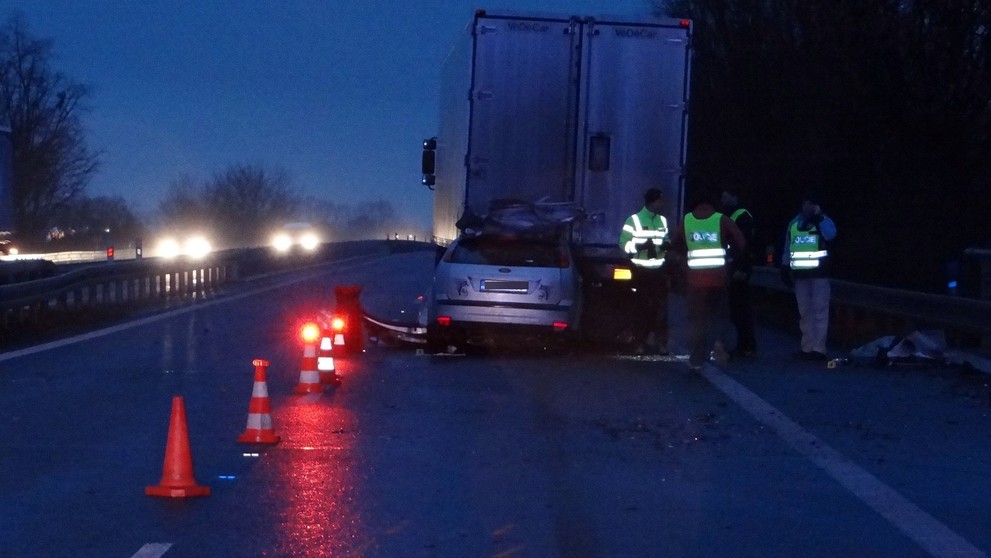 Smrtelná nehoda na dálnici D7 u Středokluk - 5