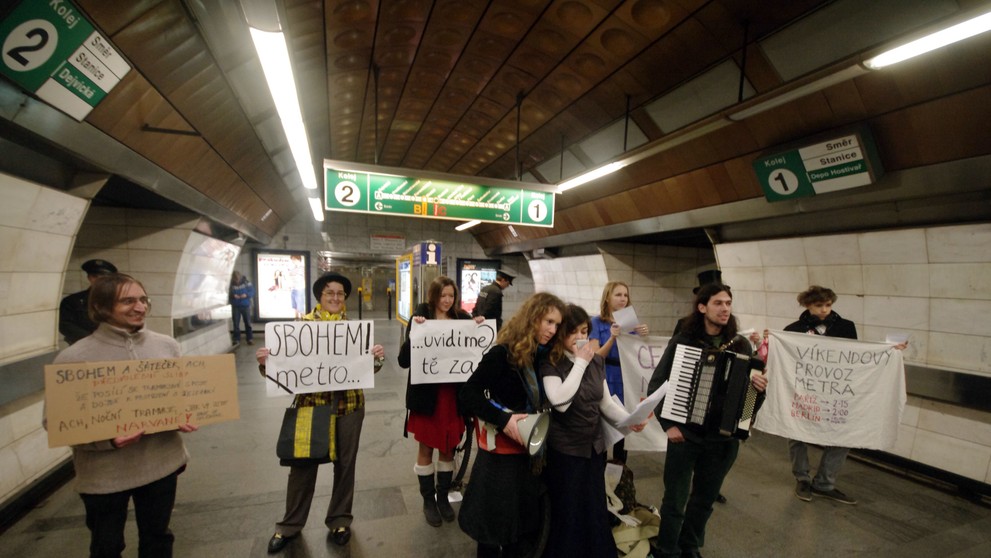 Rozloučení s prodlouženým provozem metra - 2