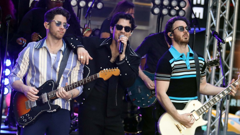 Bratři Nick, Joe a Kevin Jonas, 12. 5. 2023 koncert Jonas Brothers
