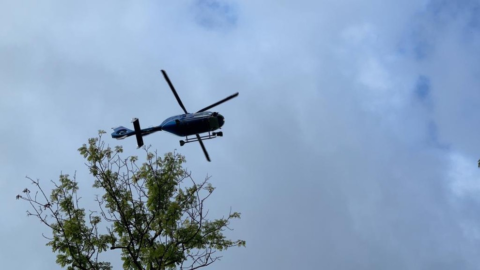 Policisté u Dolních Břežan u Prahy hledají medvěda - 6
