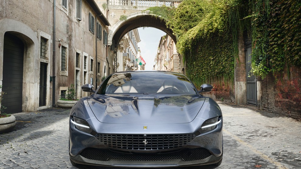 Ferrari Roma - 14