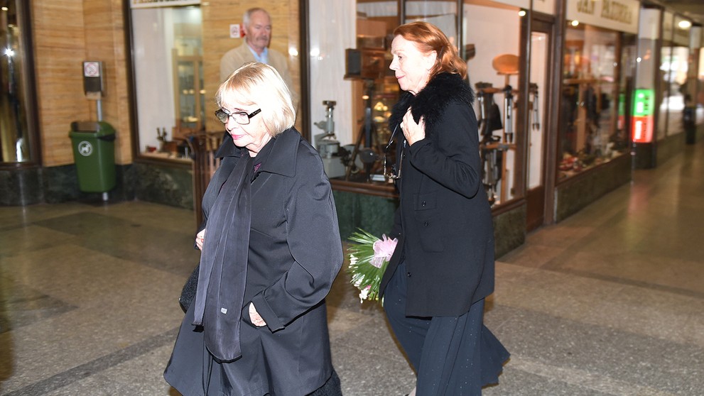 Rozloučení s Květou Fialovou - Iva Janžurová