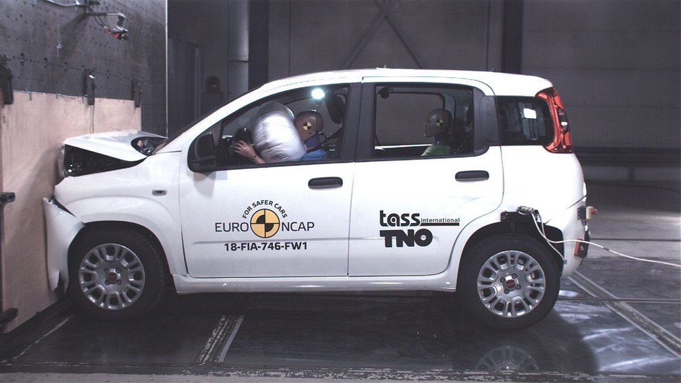 Poslední crashtesty Euro NCAP v roce 2018 - 12