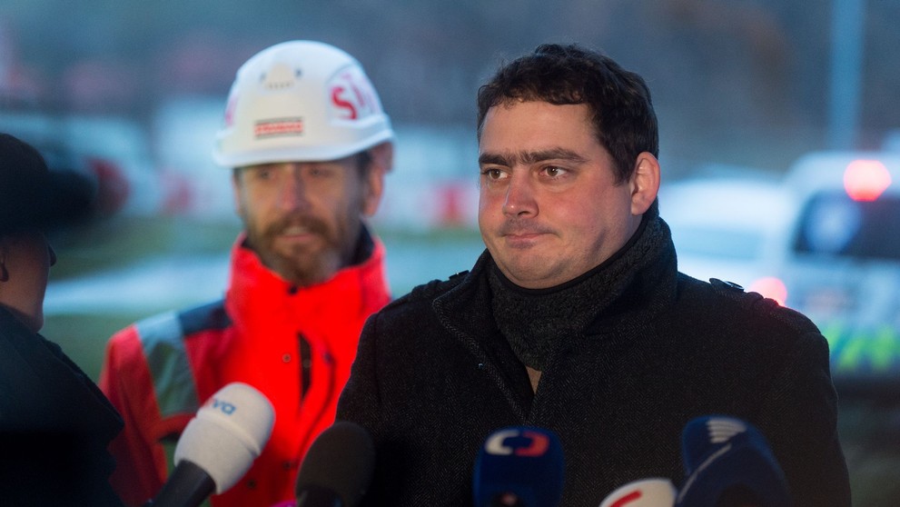 Brífink ke zřícené lávce v Troji - 12