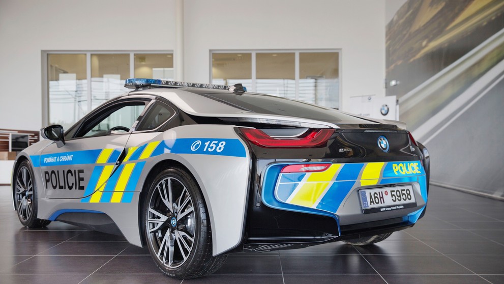 BMW_i8 pro Policii ČR - 6