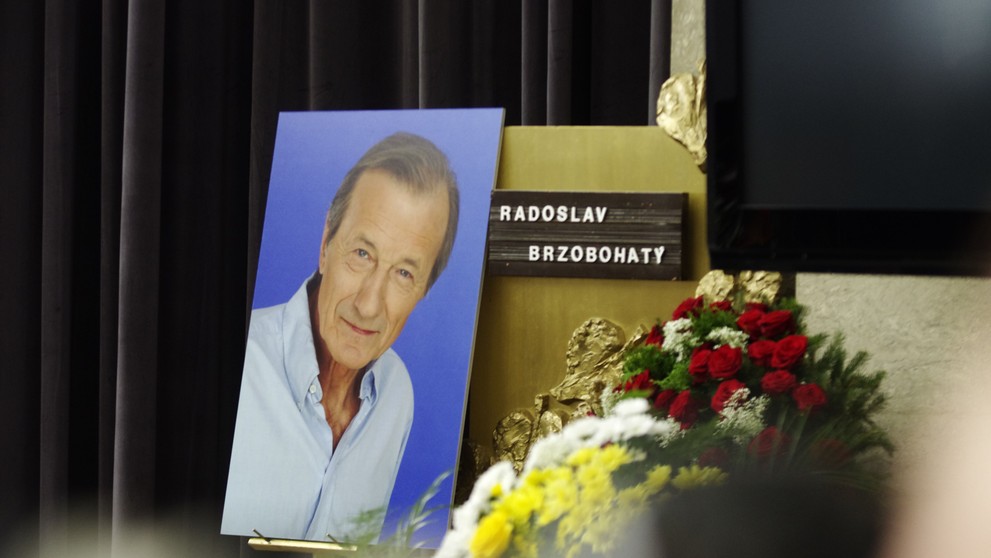 Poslední rozloučení s Radkem Brzobohatým - smuteční hosté - 5